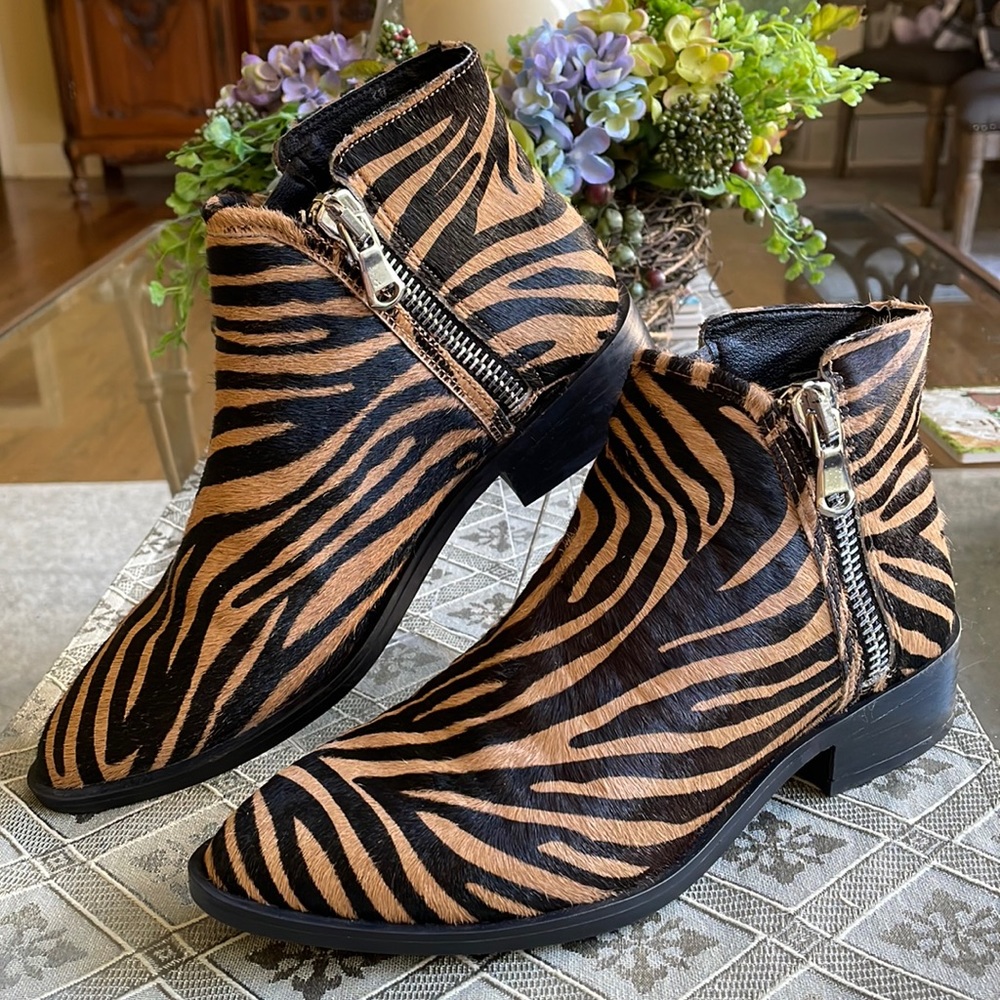 Steven Steve Madden HickoryT a Leather Animal Print Boot 7.5